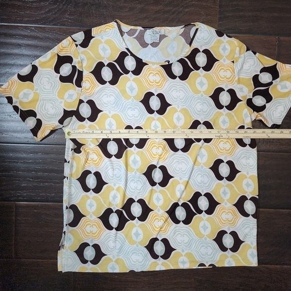 Voir Collection Womens Stretchy Patterened Polyester Shirt - Picture 7 of 8